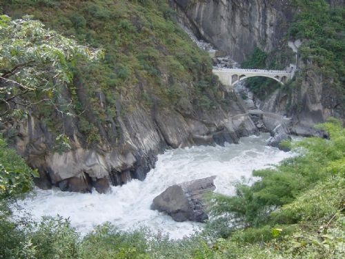 麗江 玉龍雪山 香格里拉 雙飛五日游